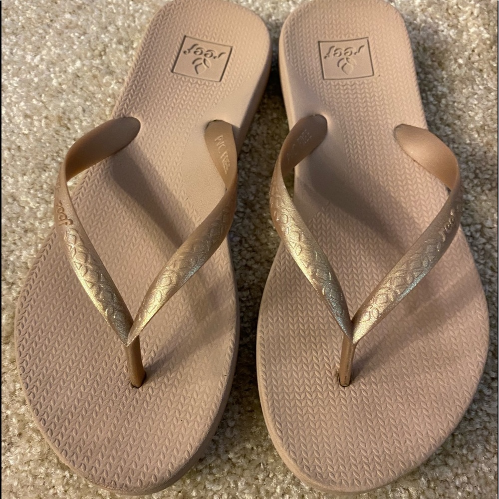 Reef flip flops.  Nude. Size 8.  Gently worn.